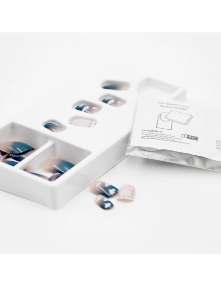 Faux-Ongles (Nuages ​​Sombres)